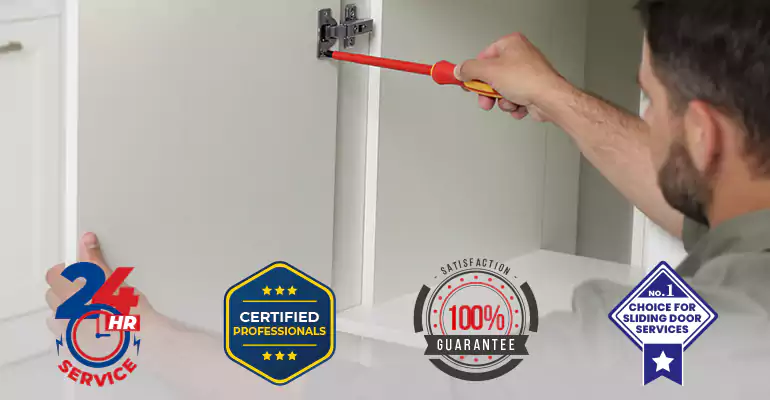 Mobile Home Door Hinge Replacement in Doral