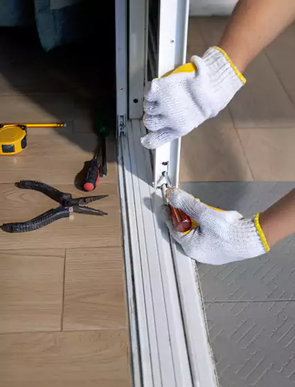 Professional Sliding Patio Door Squeaks & Squeaky Sliding Glass Door Repair in Doral